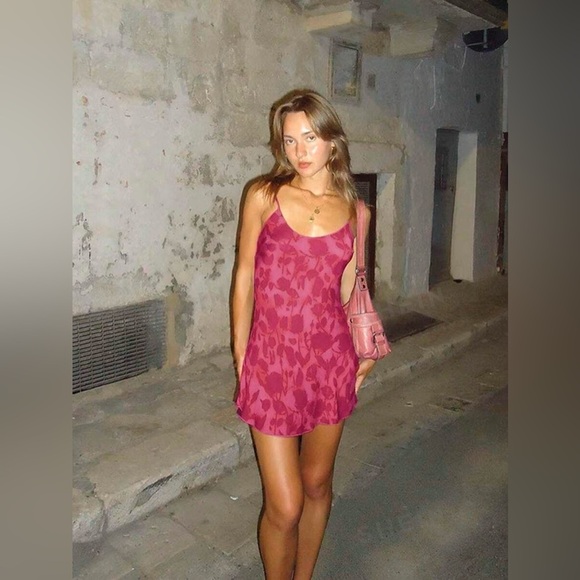 Josie by Natori Japanese Geisha Roses Mixed Pattern Babydoll Slip Dress - Picture 8 of 8